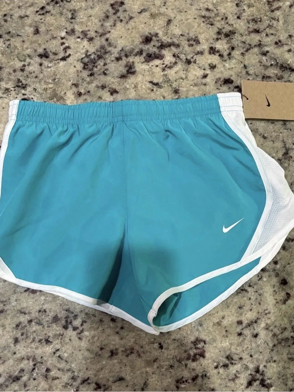 Nike girls Dri fit tempo shorts nwt